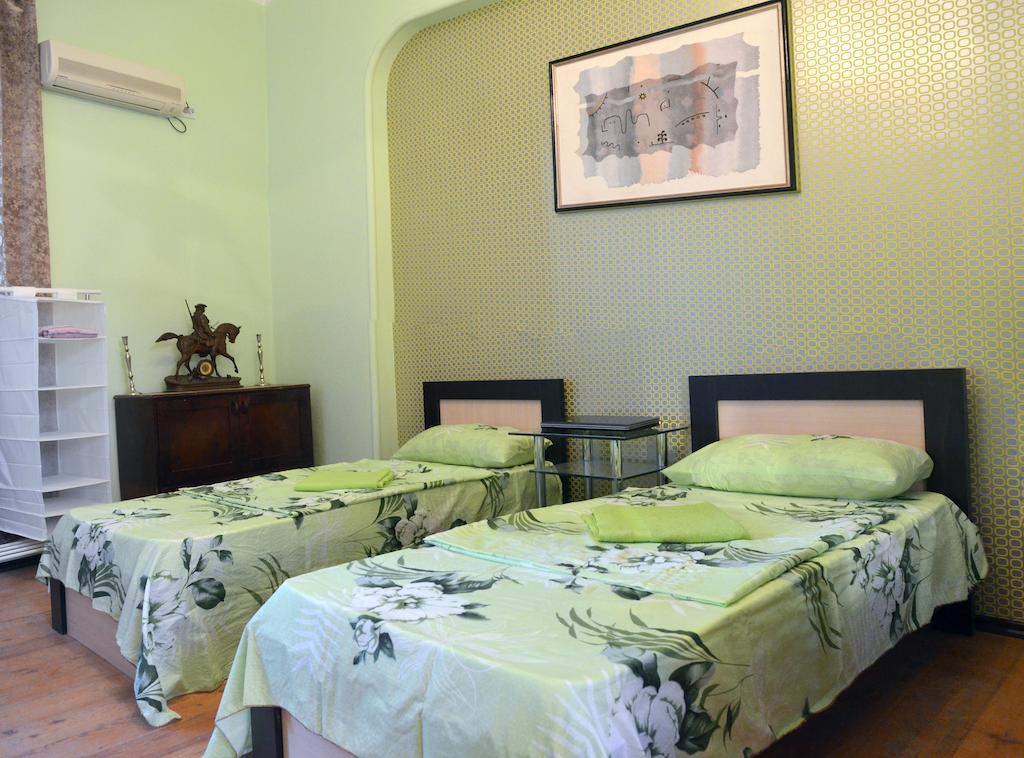 Griboedov Hostel & Suites Tbilisi Quarto foto
