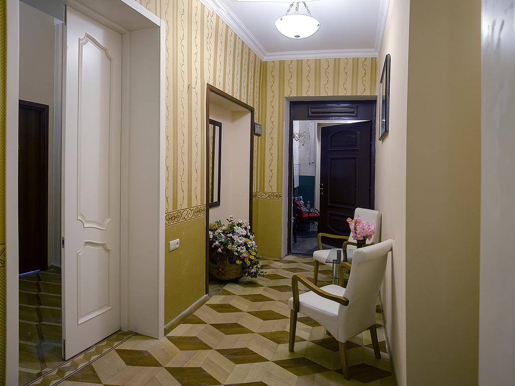 Griboedov Hostel & Suites Tbilisi Exterior foto
