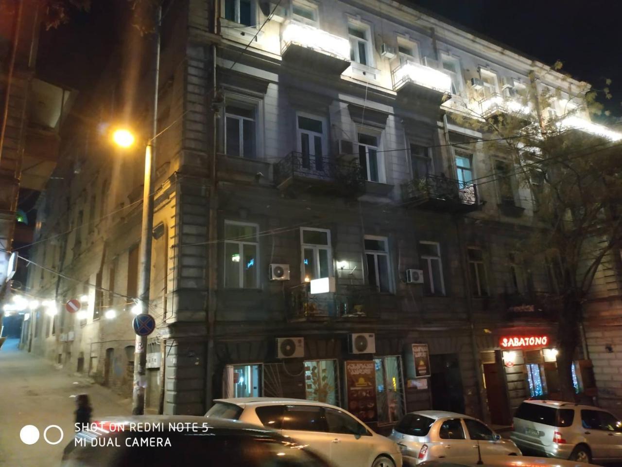 Griboedov Hostel & Suites Tbilisi Exterior foto